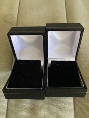 Black Jewelry Boxes